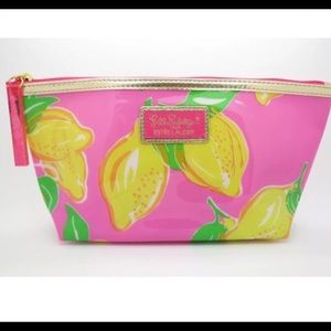 New Lilly Pulitzer Makeup Bag